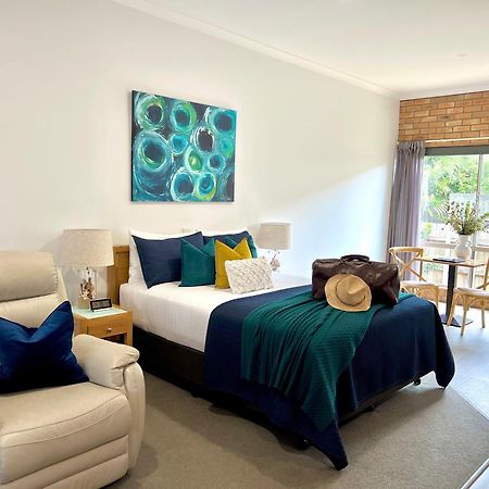 Coastal Waters Motor Inn 莱克斯恩特伦斯 外观 照片