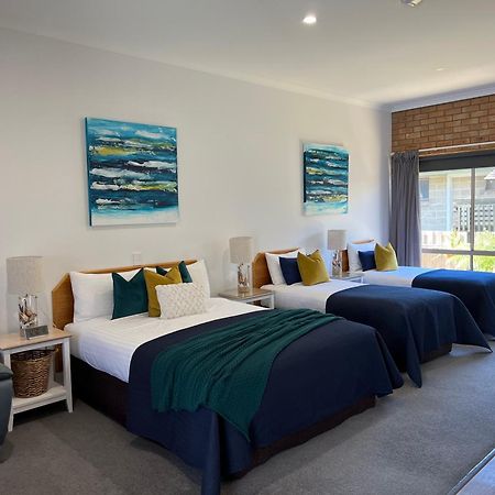 Coastal Waters Motor Inn 莱克斯恩特伦斯 外观 照片