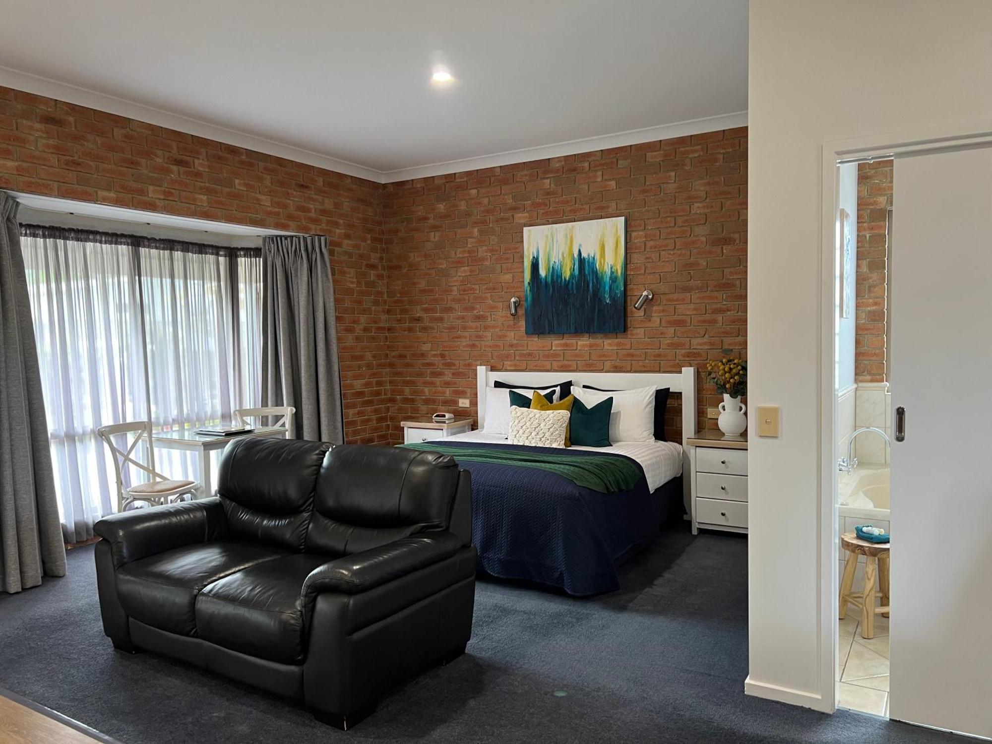 Coastal Waters Motor Inn 莱克斯恩特伦斯 外观 照片