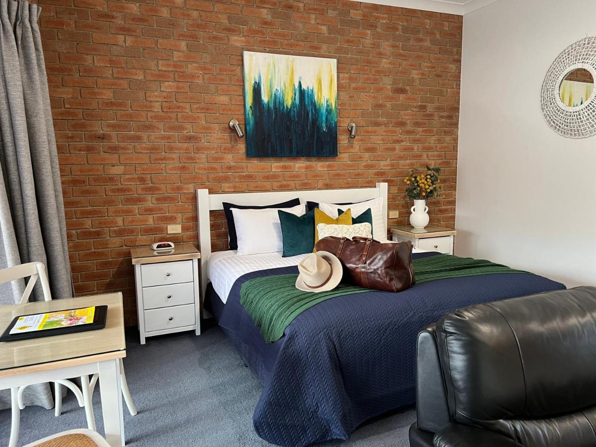 Coastal Waters Motor Inn 莱克斯恩特伦斯 外观 照片
