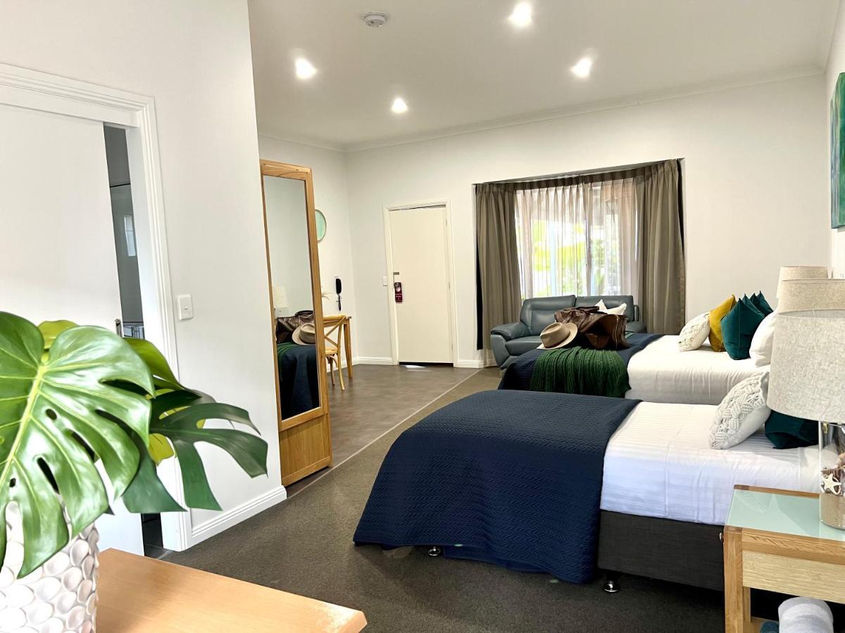 Coastal Waters Motor Inn 莱克斯恩特伦斯 外观 照片