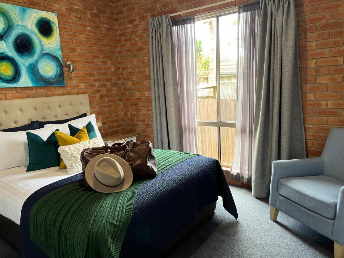 Coastal Waters Motor Inn 莱克斯恩特伦斯 外观 照片