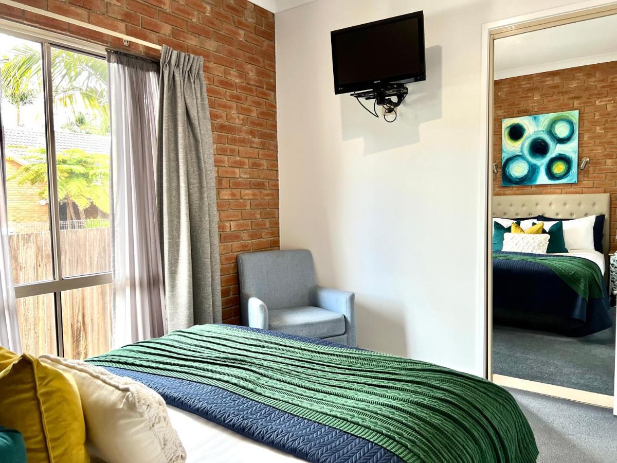 Coastal Waters Motor Inn 莱克斯恩特伦斯 外观 照片