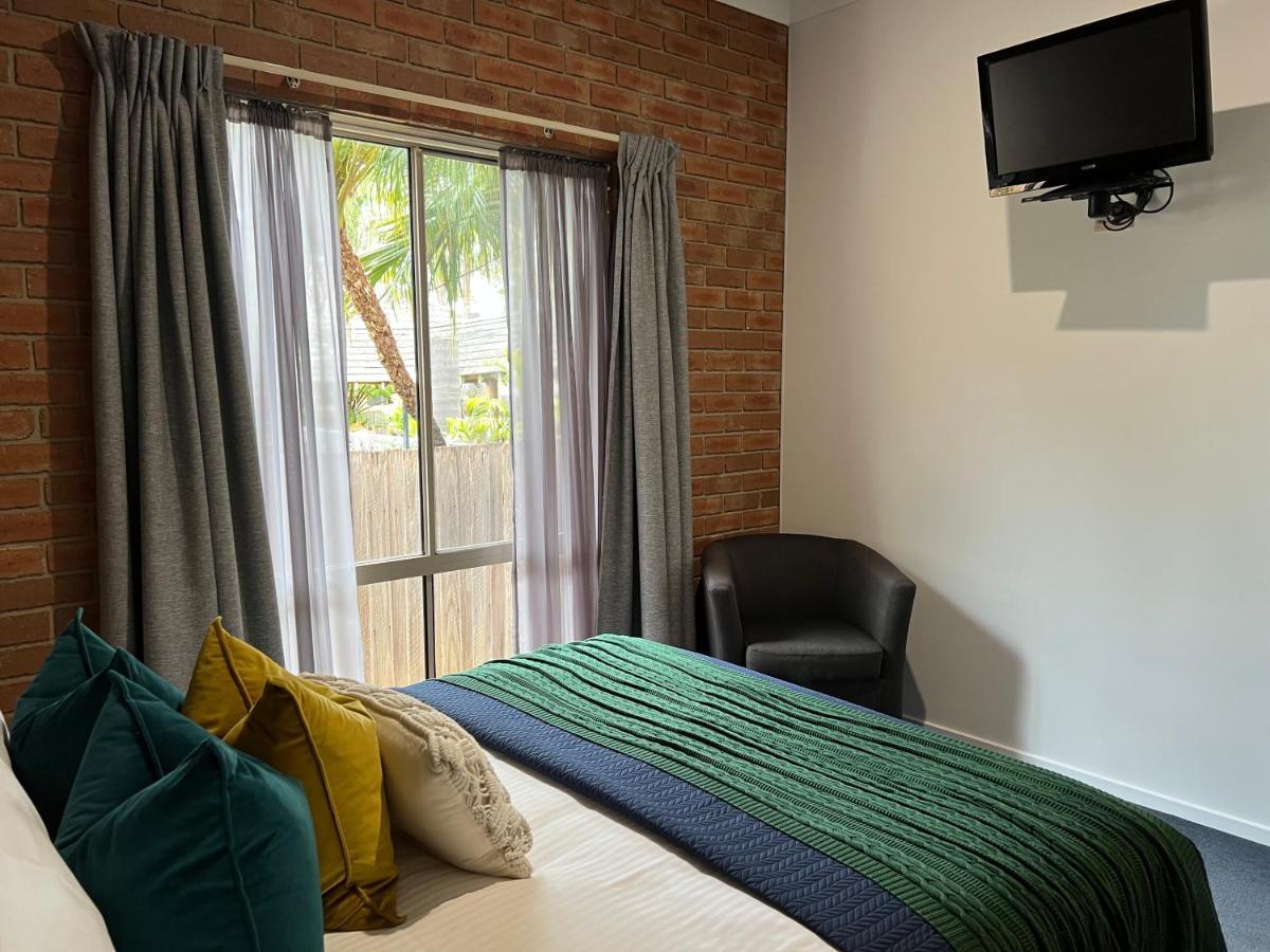 Coastal Waters Motor Inn 莱克斯恩特伦斯 外观 照片